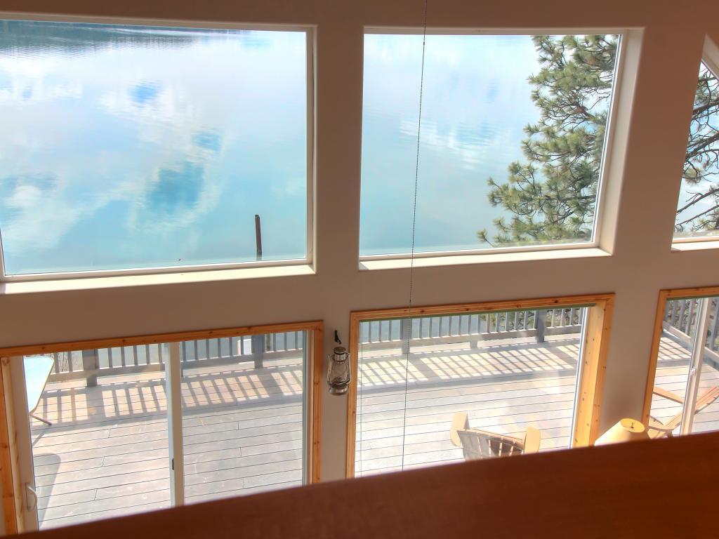 Beautiful Lake Coeur D'Alene Cabin On The Bay Mica Exterior photo