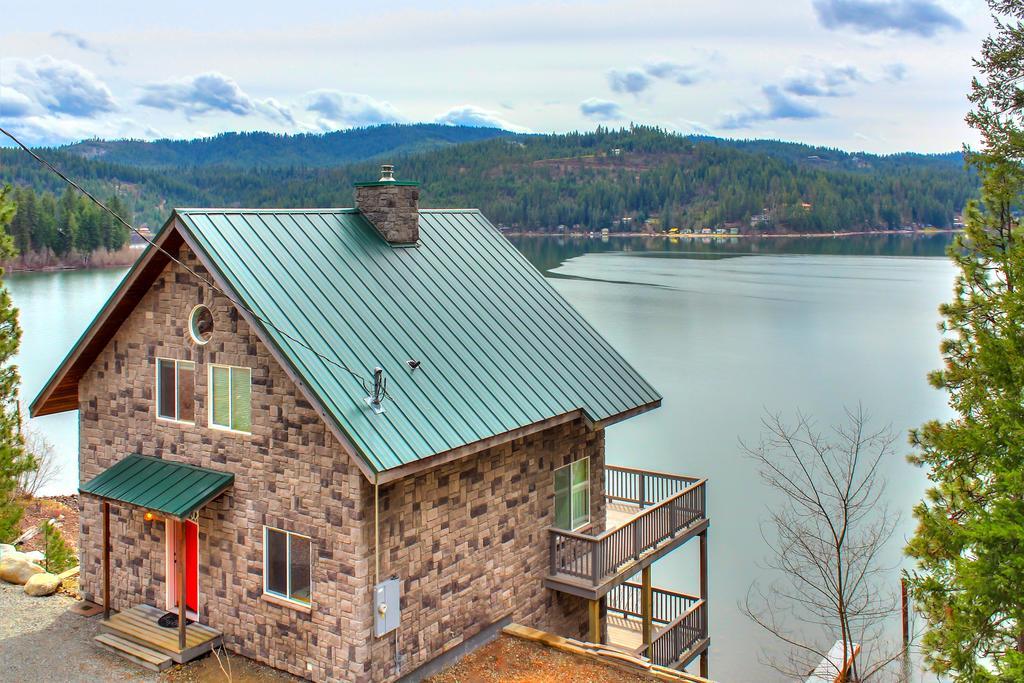 Beautiful Lake Coeur D'Alene Cabin On The Bay Mica Exterior photo